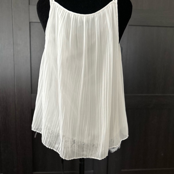 White House Black Market White Lace Pleated Camisole - Picture 8 of 9